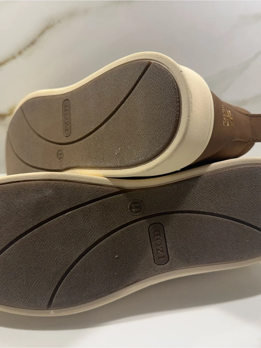 Izod Men's Brown Chukka Boots with Cream Sole (Size Men's 11) *Never Worn*